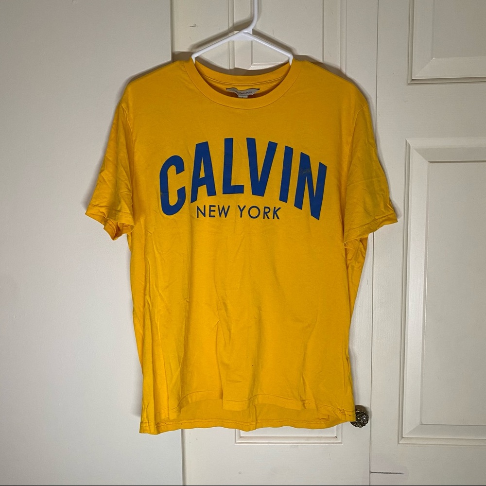 Calvin Klein Tee Size L
